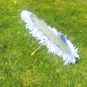 PEARL DOTTED FEATHER PARASOL